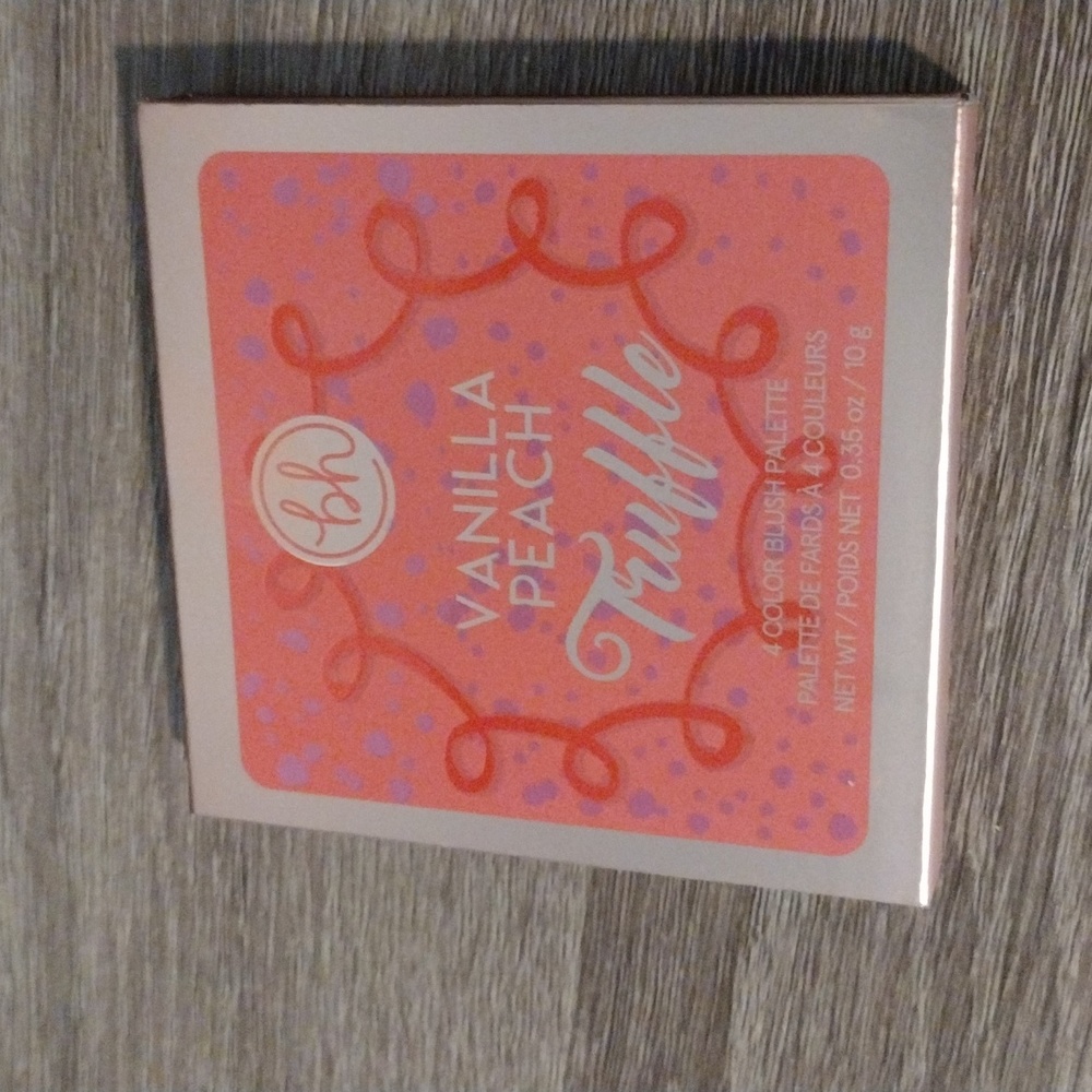 BH Cosmetics blush palette